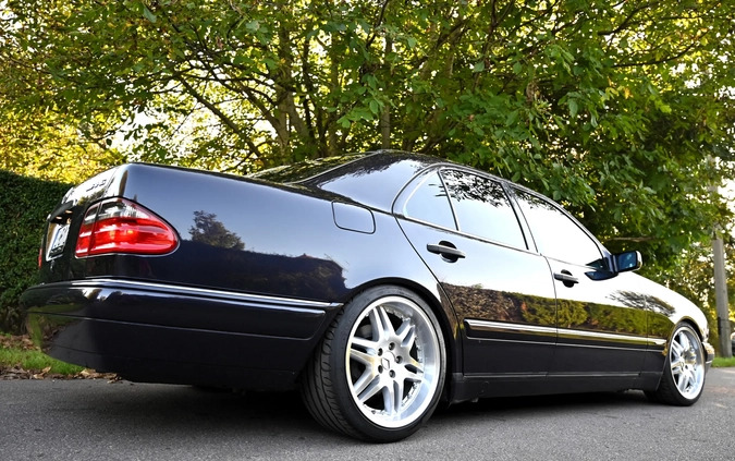 Mercedes-Benz Klasa E cena 47900 przebieg: 113000, rok produkcji 1997 z Skępe małe 742